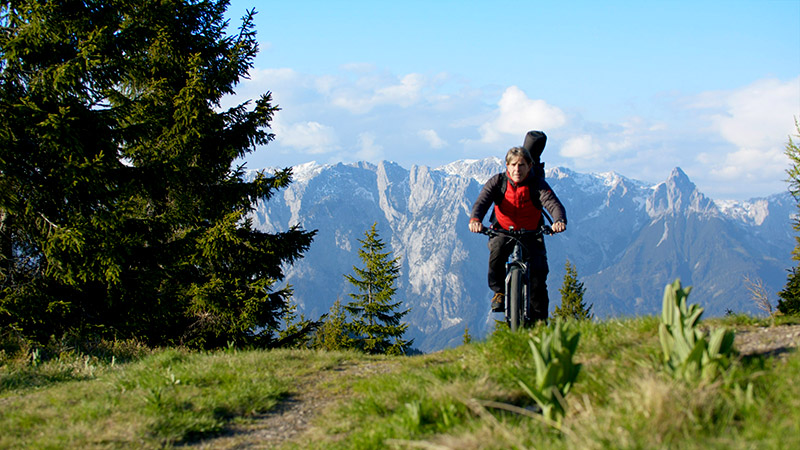 ANDREAS KABOTO - Whatch my video